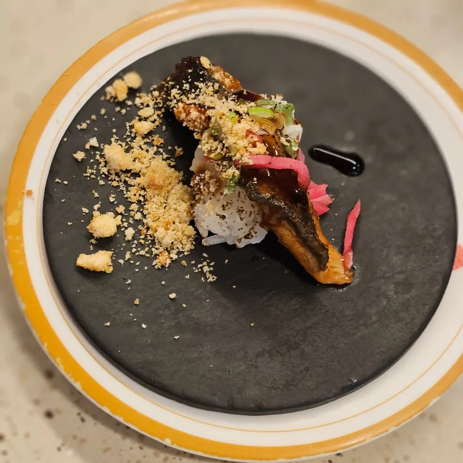 A plate of baguette eel sushi