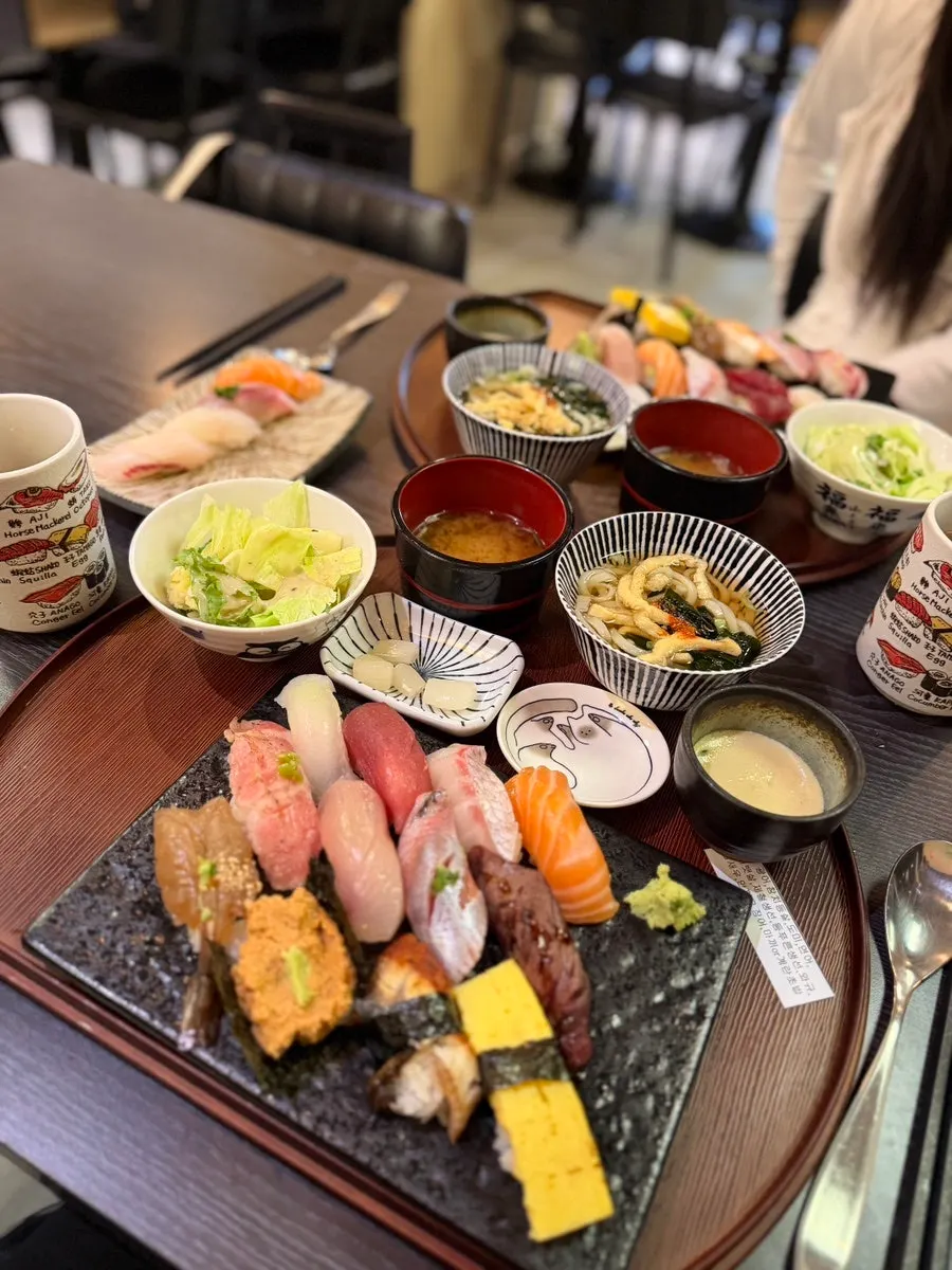 The 12-piece Hap Sushi Set spread