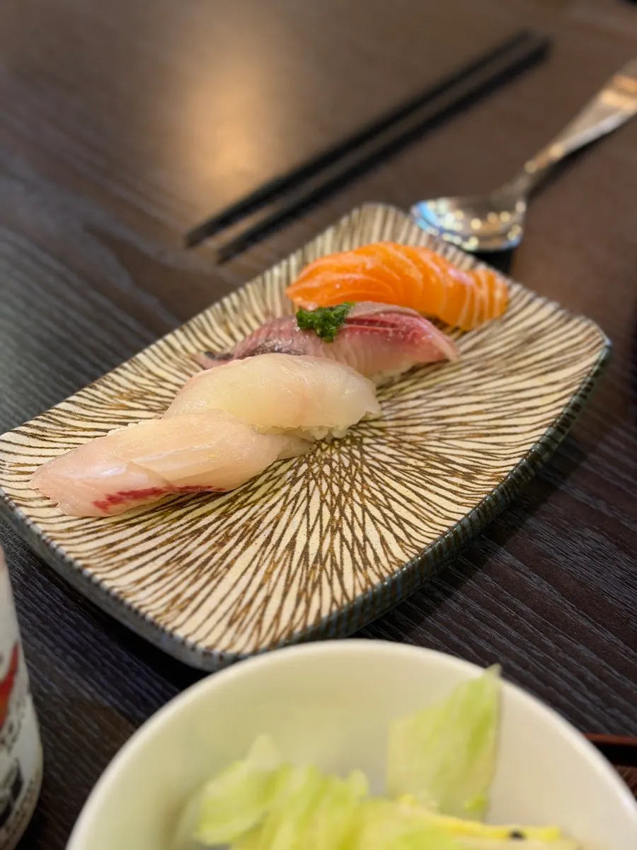 Fish sushi with perfectly seasoned vinegared rice
