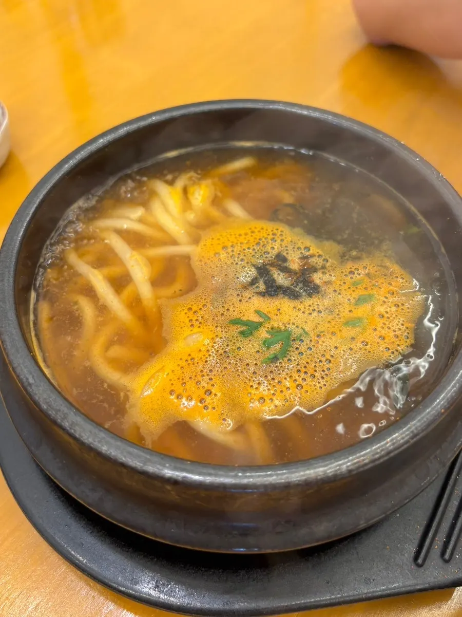 스페셜 초밥과 모듬 초밥 상차림