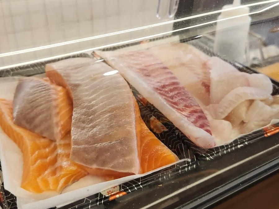 일본 현지 식당 느낌의 스시나루 인테리어 소품