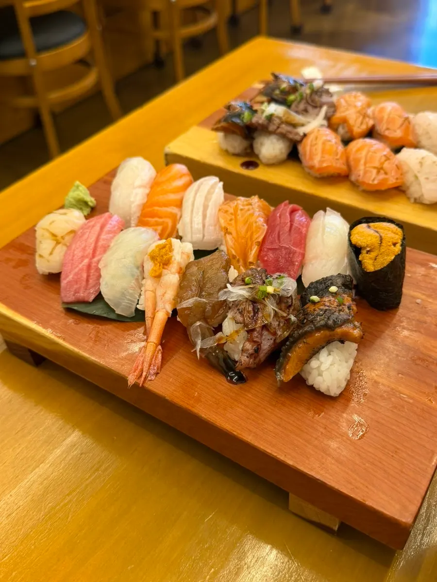 Special Sushi 14-piece platter with flounder, uni, and otoro