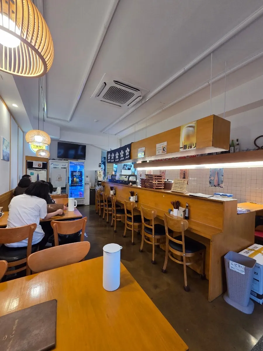 Bar seats and window seats at Sushi Naru