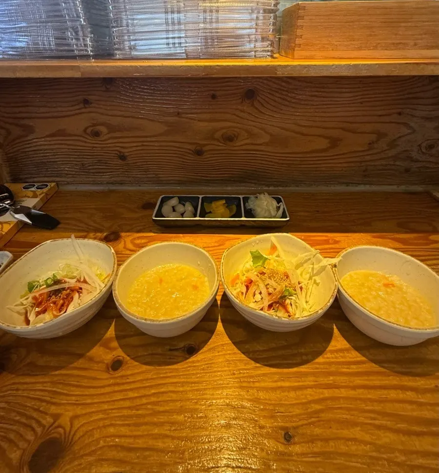 2인분씩 따로 나온 식전 비빔국수