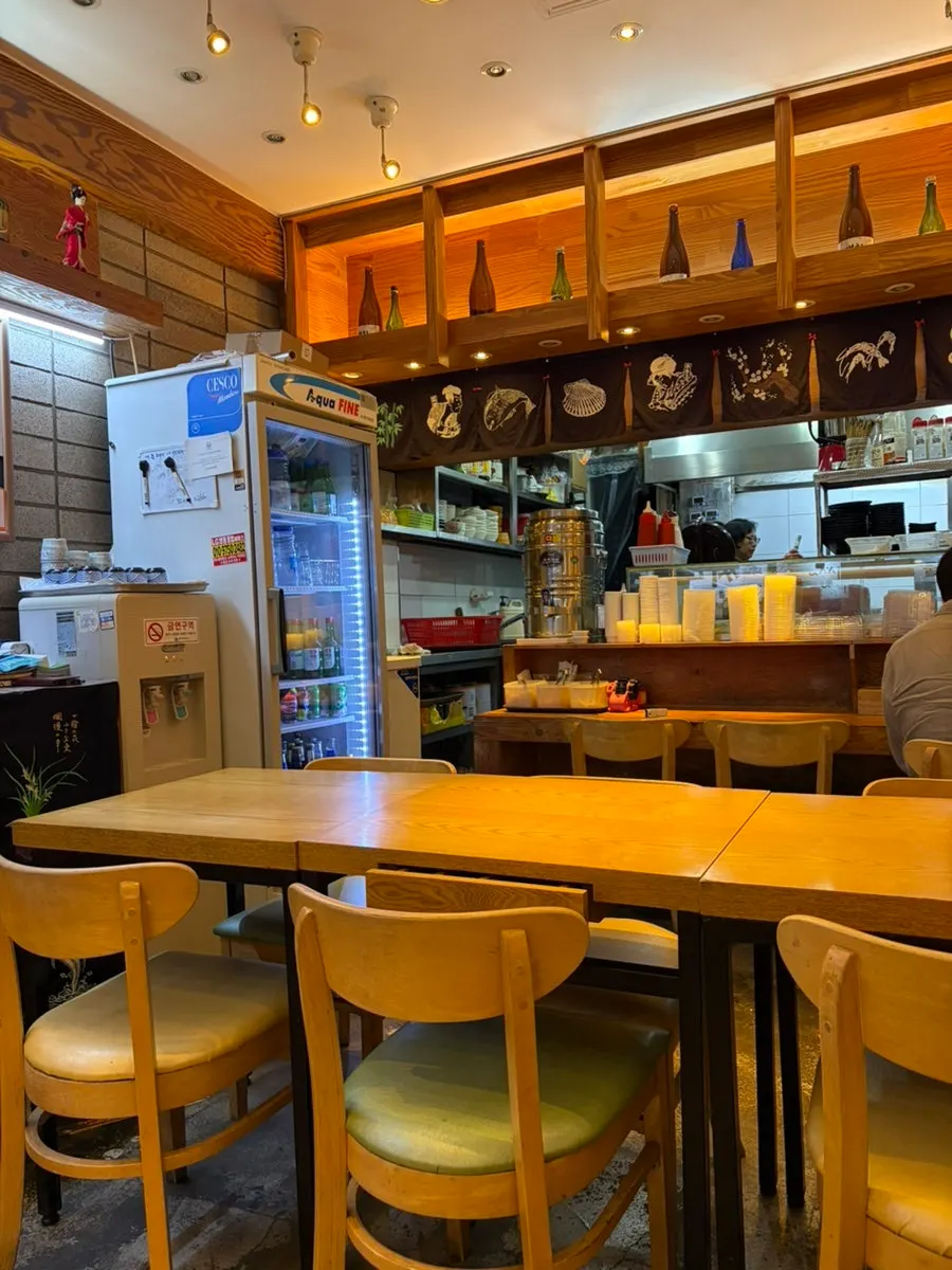 Cozy interior view of Susi Seon Bangi Branch