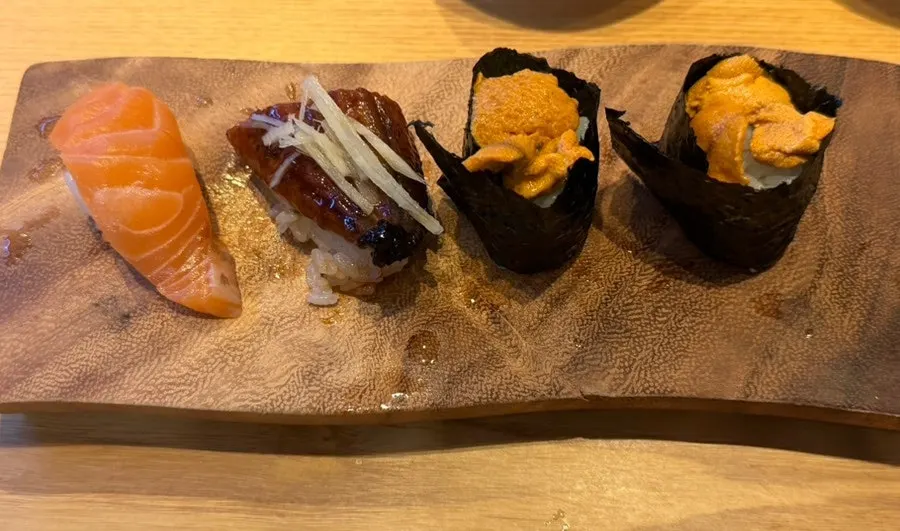 Plate of additionally ordered sushi