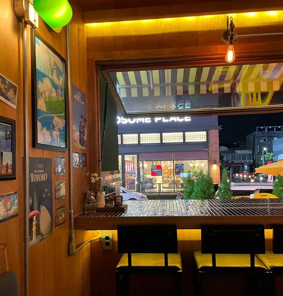 Finishing the meal at the terrace table of Sutori Cheongju Bongmyeong Branch