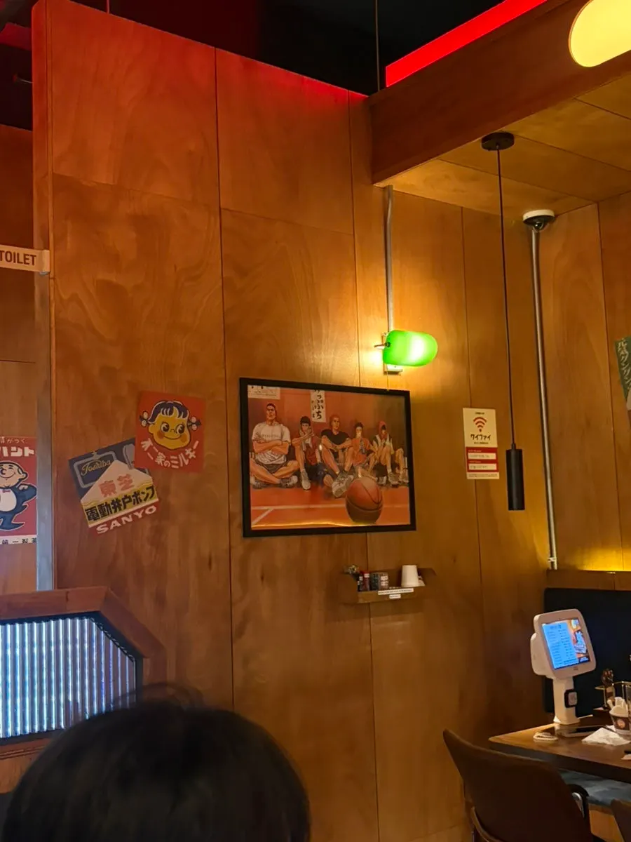 Group table seating at Sutori Cheongju Bongmyeong Branch