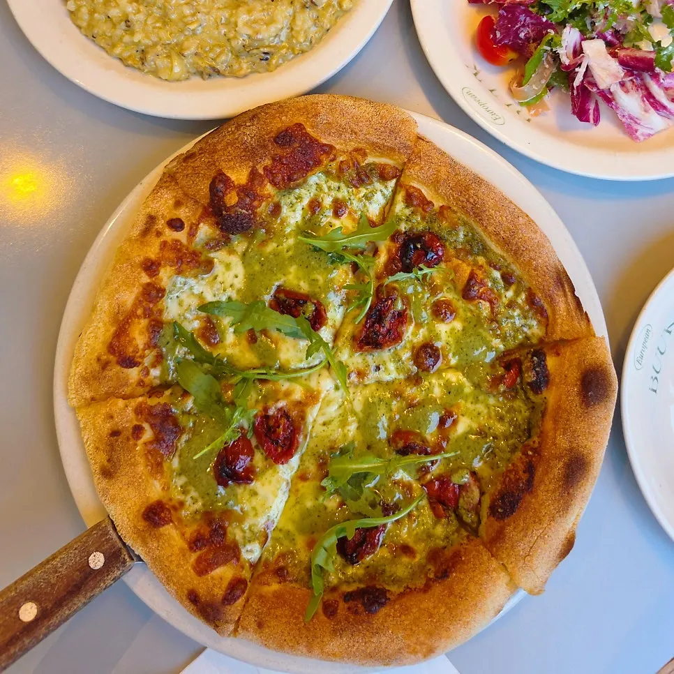 Brunch meal with green views