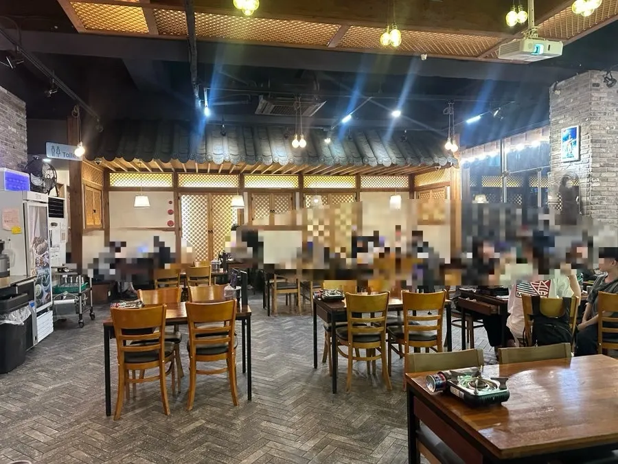 매장 앞 주차 공간