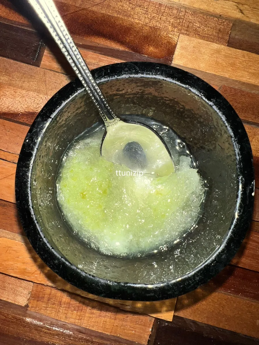 Kem sorbet dưa lưới dùng để kết thúc bữa ăn