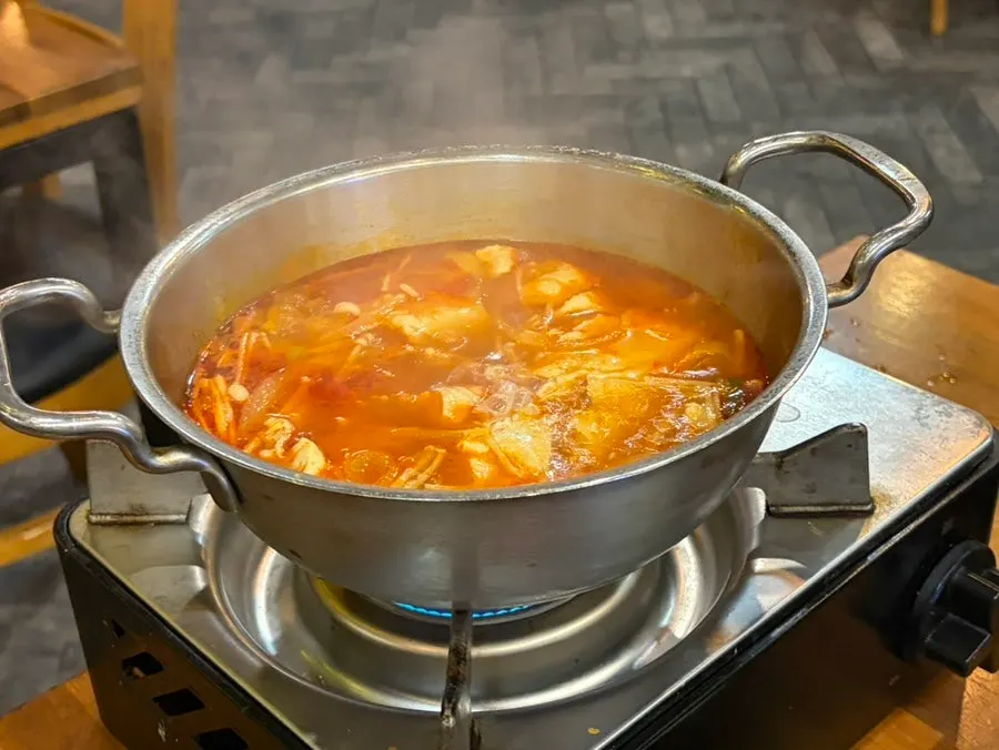 Side dishes to accompany jokbal