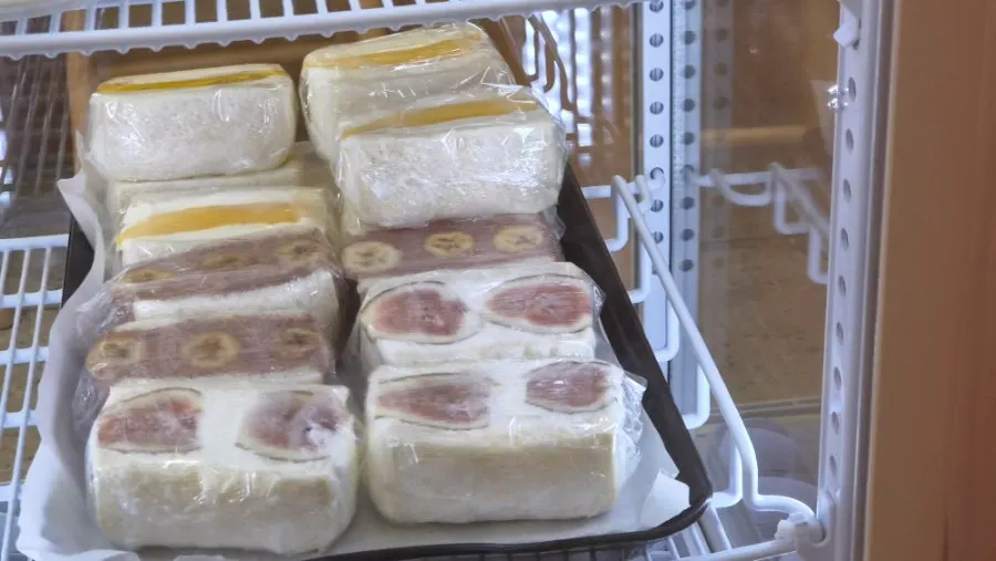 Cake display at Jo Hui-tak Coffee