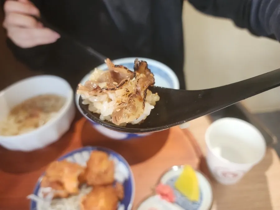 토치 소고기 규동 정식 한 상
