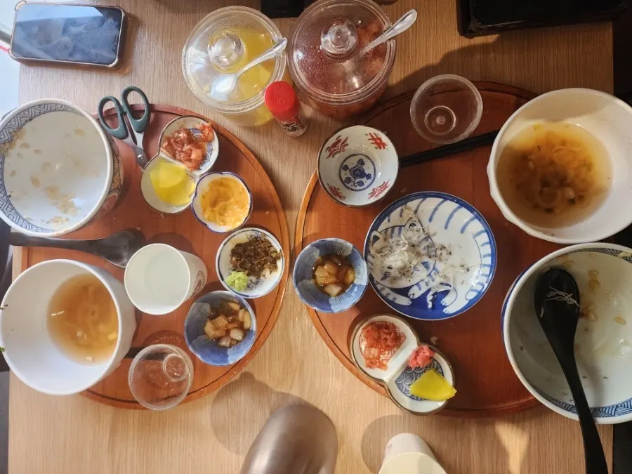 촉촉한 닭다리살 가라아게