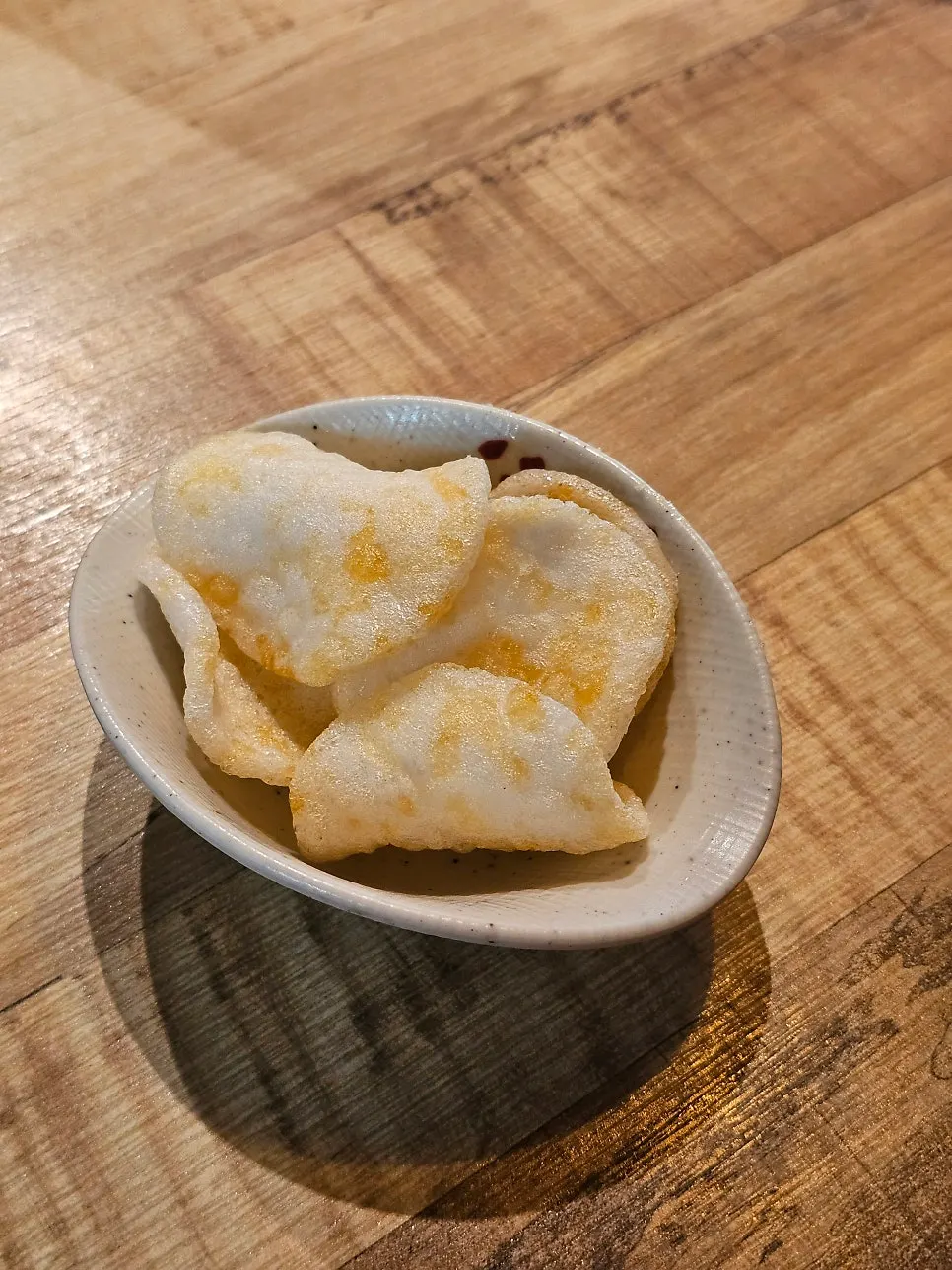Snacks served after ordering