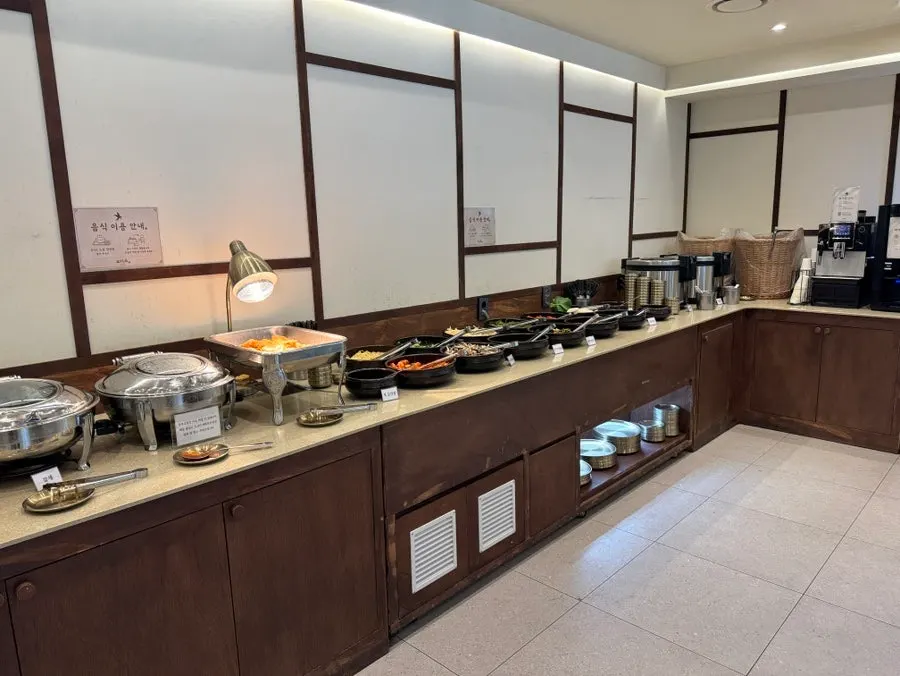 Boriook's all-you-can-eat namul self-serve bar