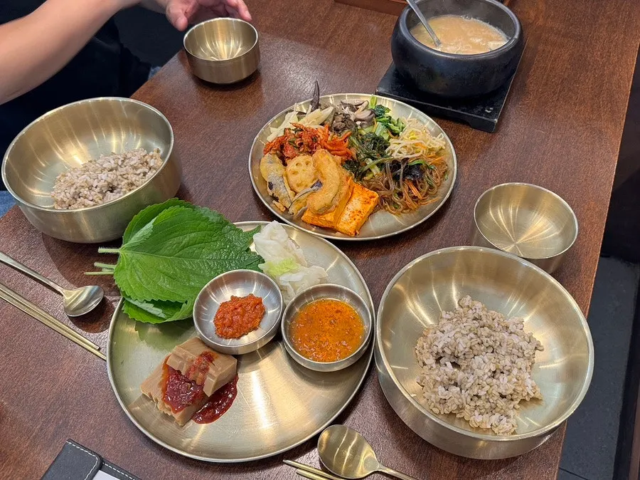 Cheonggukjang served with the Boriook barley rice set