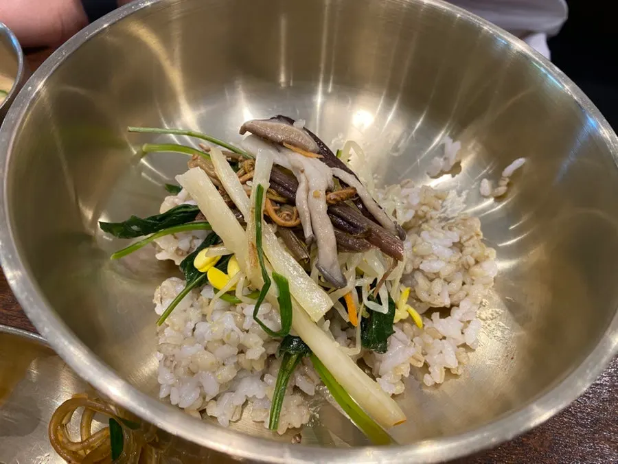 Soft barley rice in a wide bowl