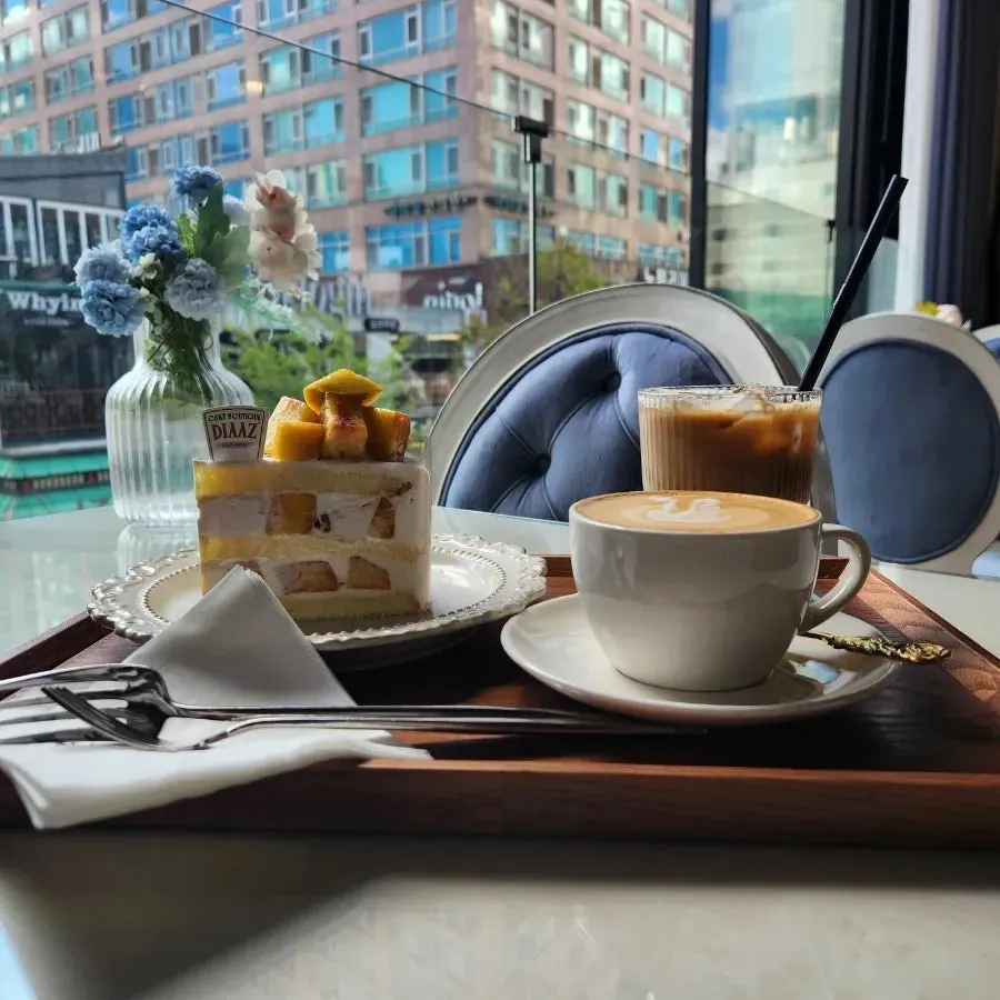 Slice cake at a window seat in Diaz Cake Boutique