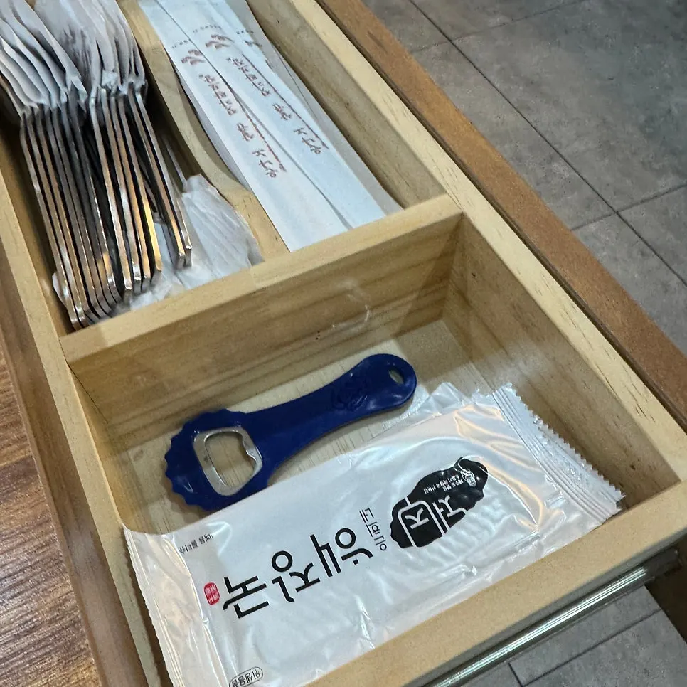 Individually wrapped spoons and chopsticks