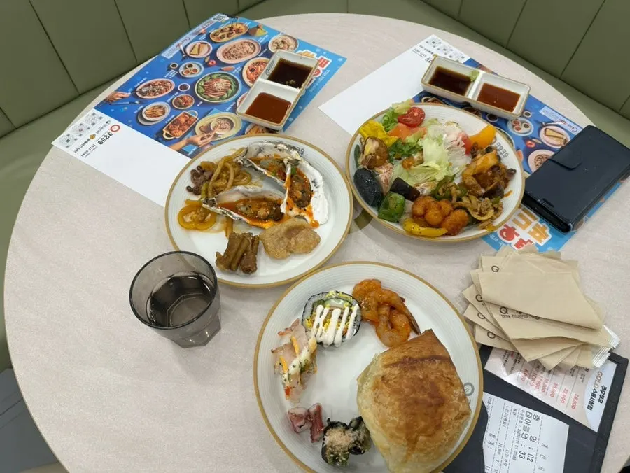Kwabaerou dan menu makanan hangat