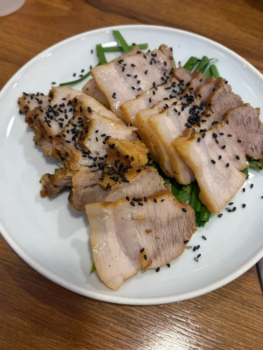 A plate of pork platter, ₩15,000