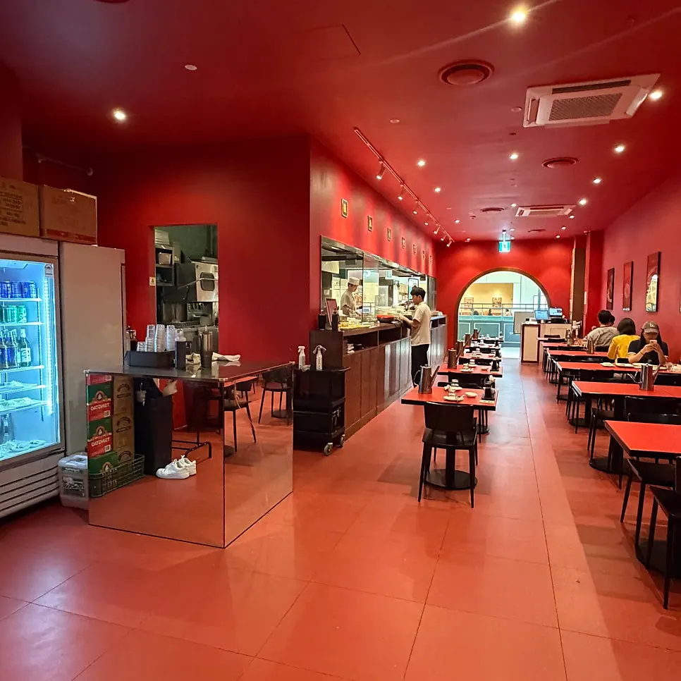 Mirim Yangjang dining area inside Time Villas