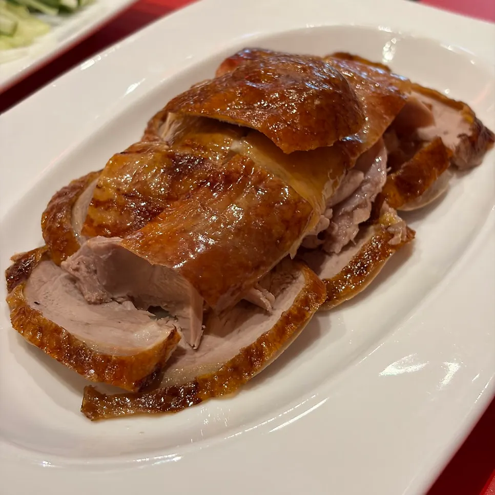 Peking duck with cucumber and scallion