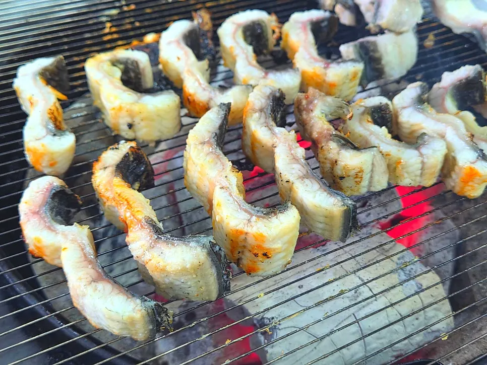 Eel grilled tender with no fishy smell