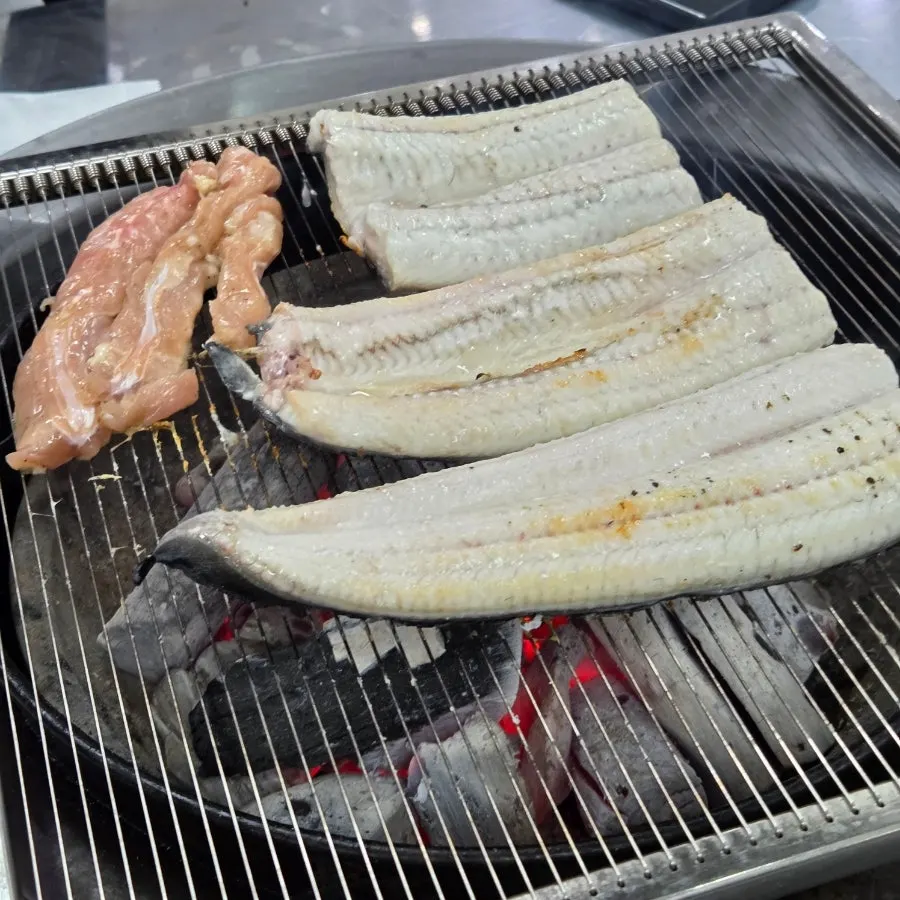 ปลาไหลย่างเนื้อหนา