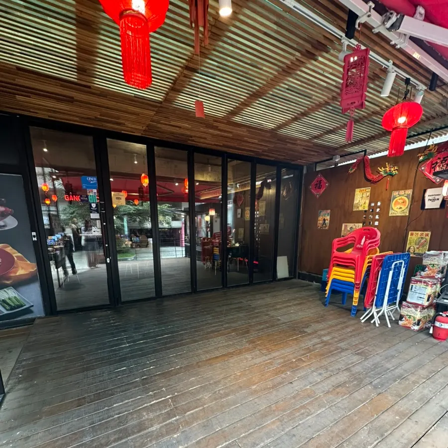 Gang's Duck location inside Ingye-dong Box