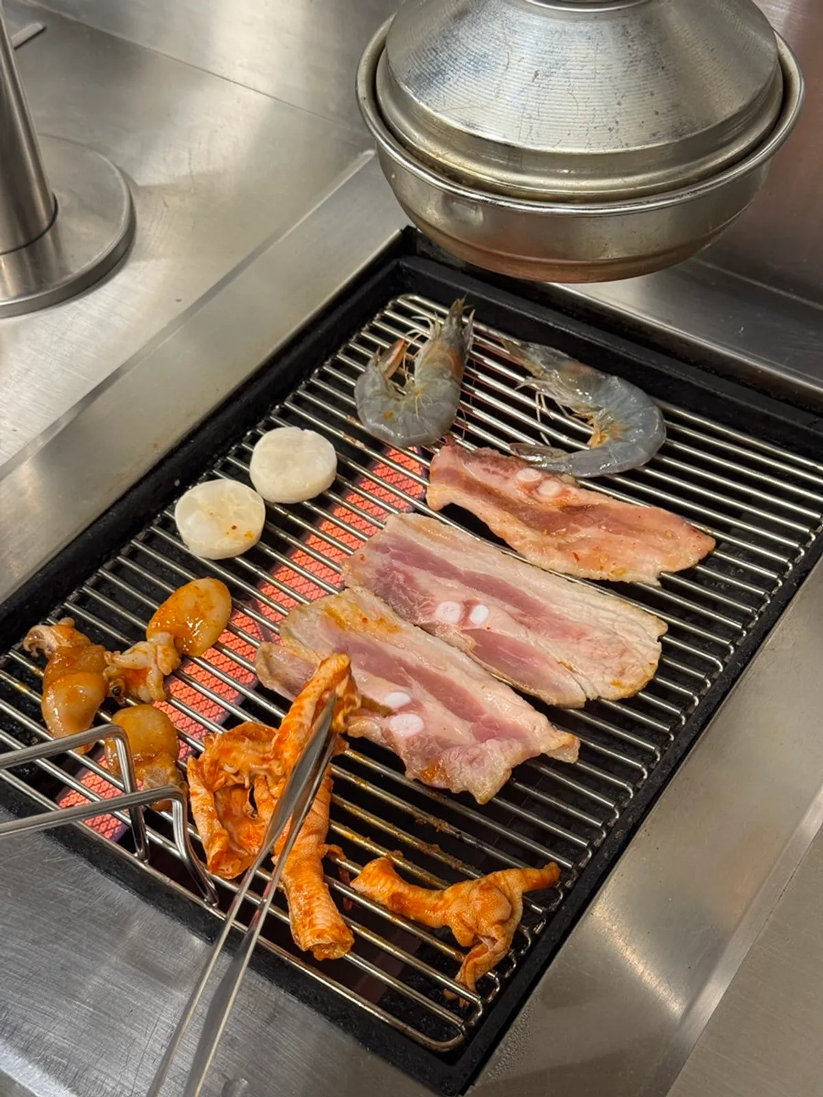 쿠우쿠우 골드 육해진미 BBQ 그릴 존