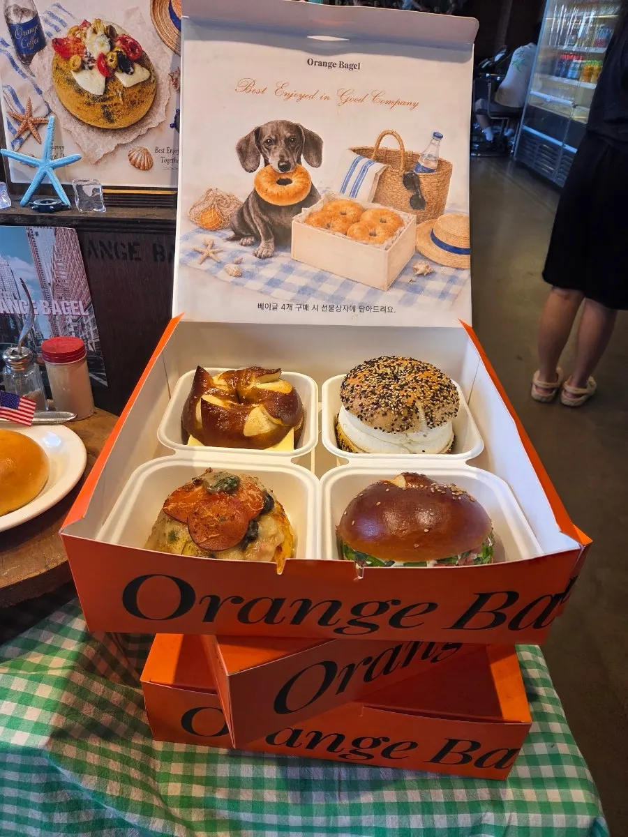 Inside of the gift box with bagels placed in separate compartments
