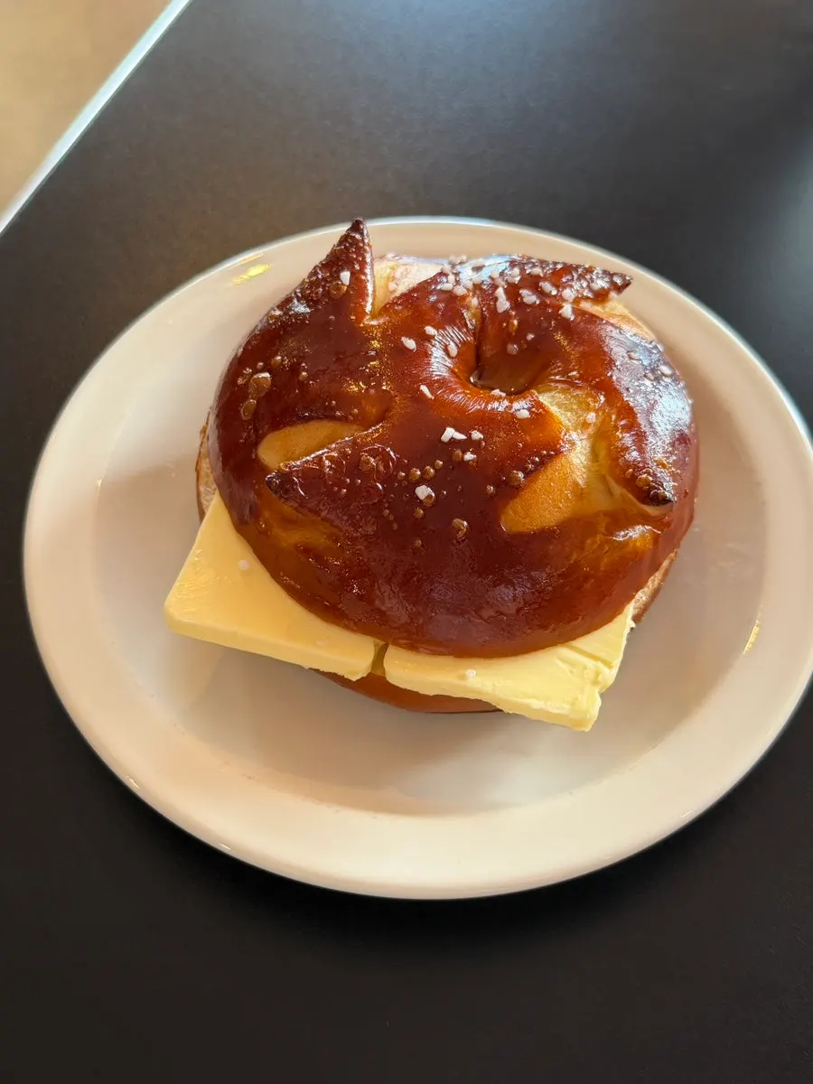 Laugen butter bagel and crab & shrimp bagel with two drinks