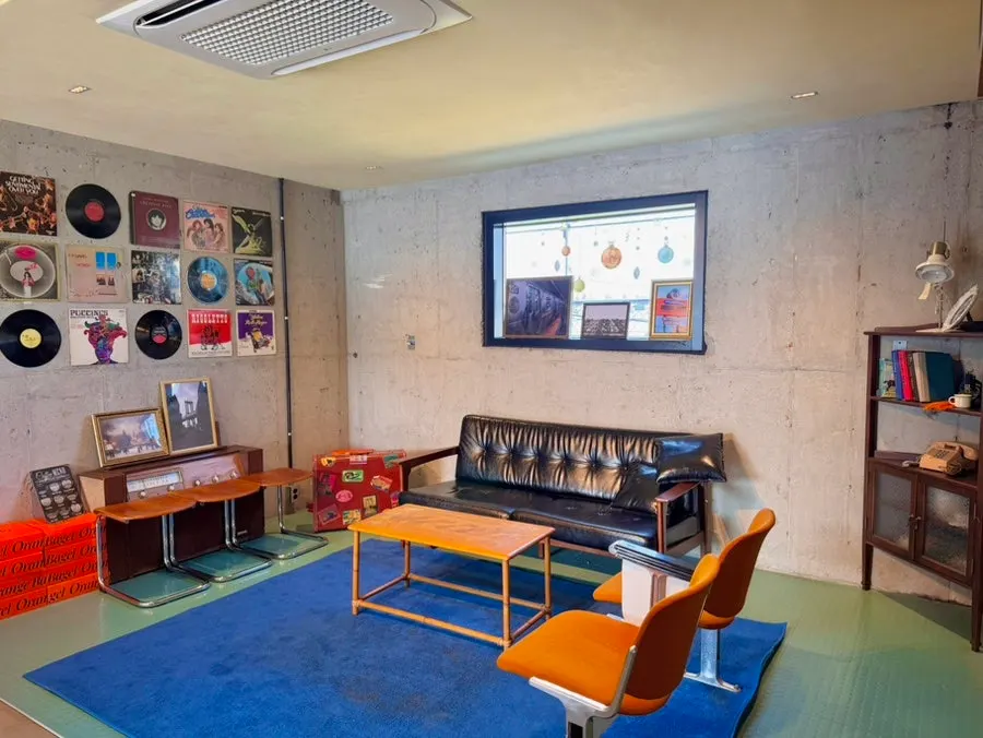 Third floor terrace space