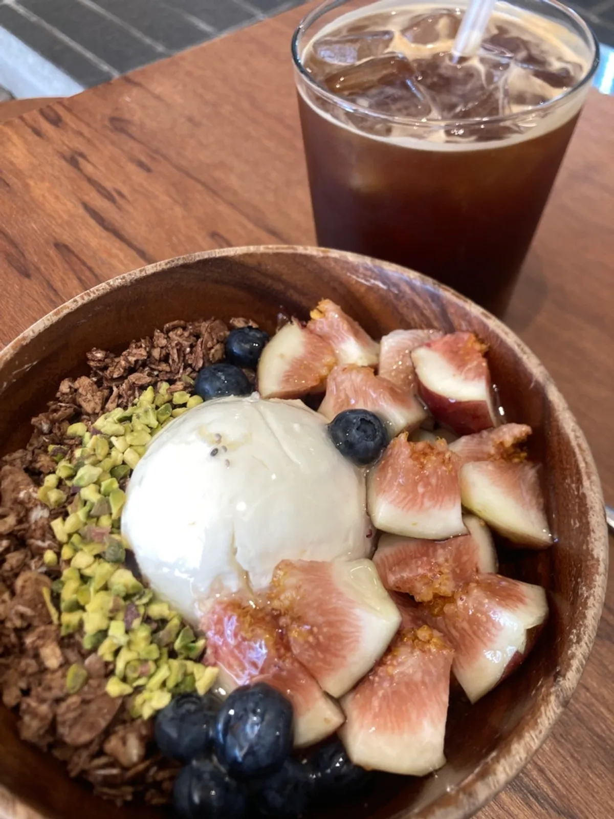 Fig Greek M yogurt bowl