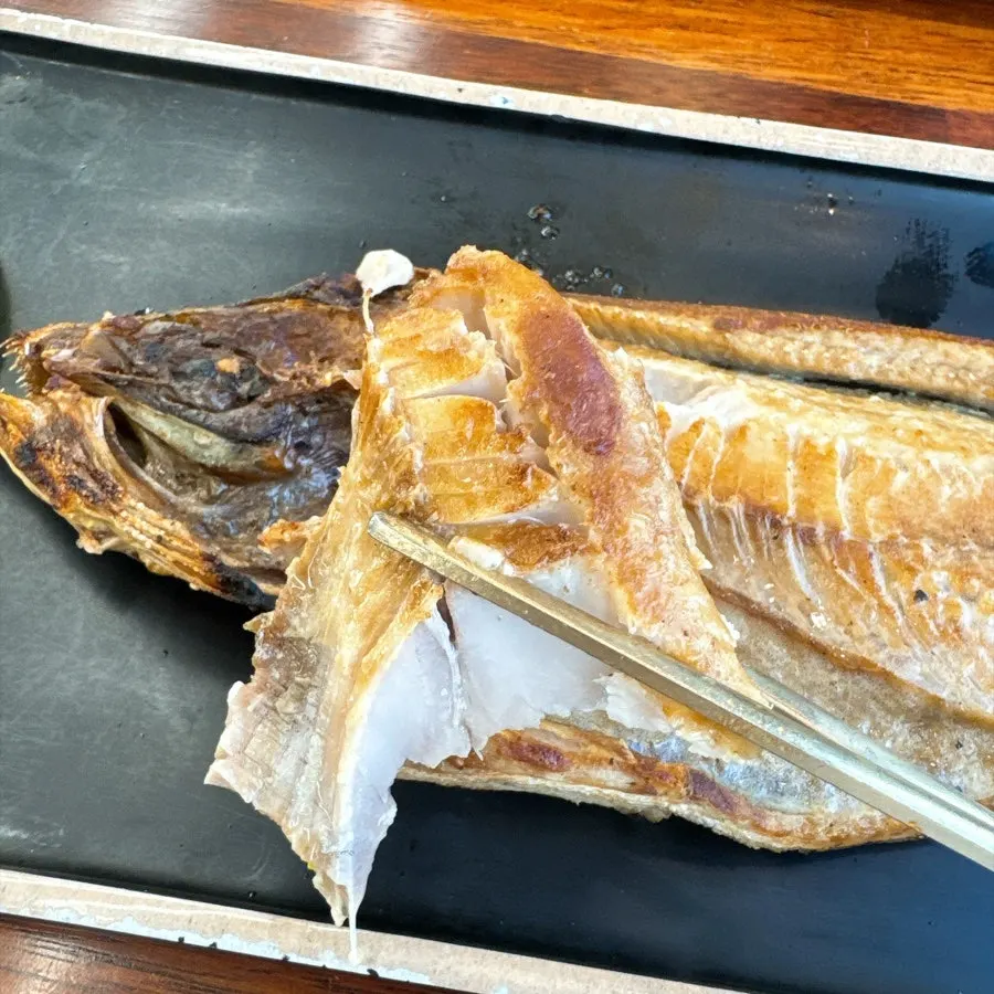 多线鱼烤鱼肉特写