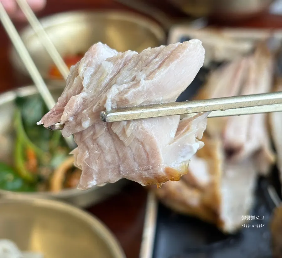 Close-up of grilled bakdae sole flesh