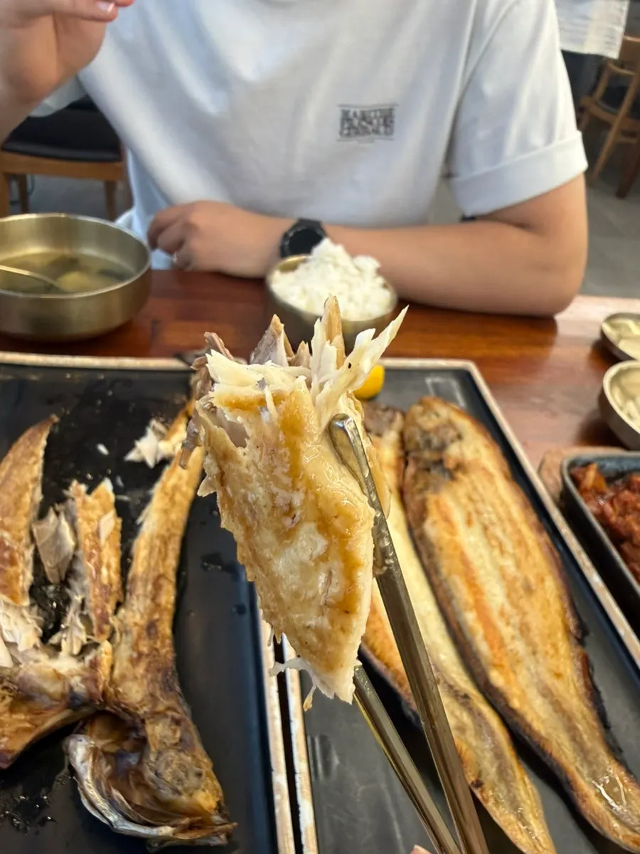 Oily, rich grilled mackerel flesh