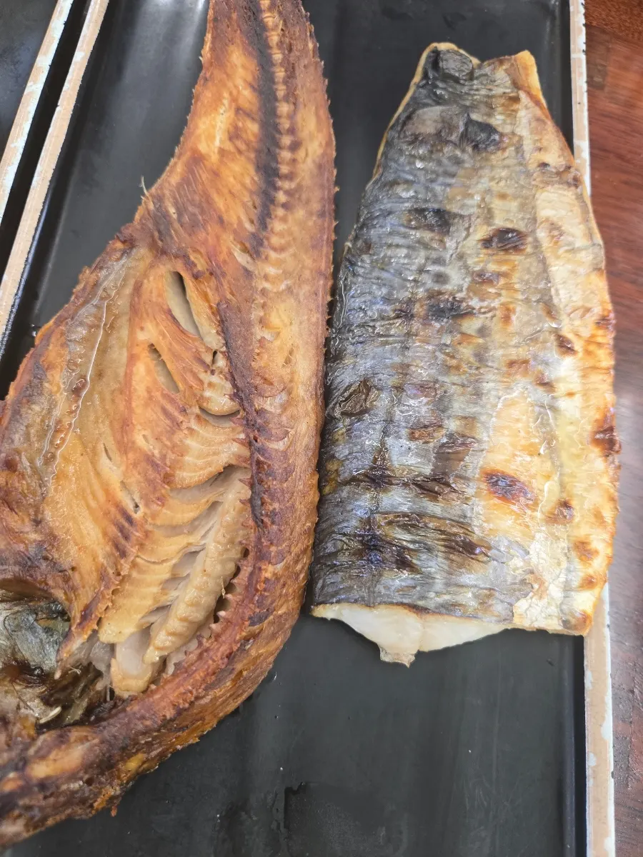 Plate of the large special grilled croaker