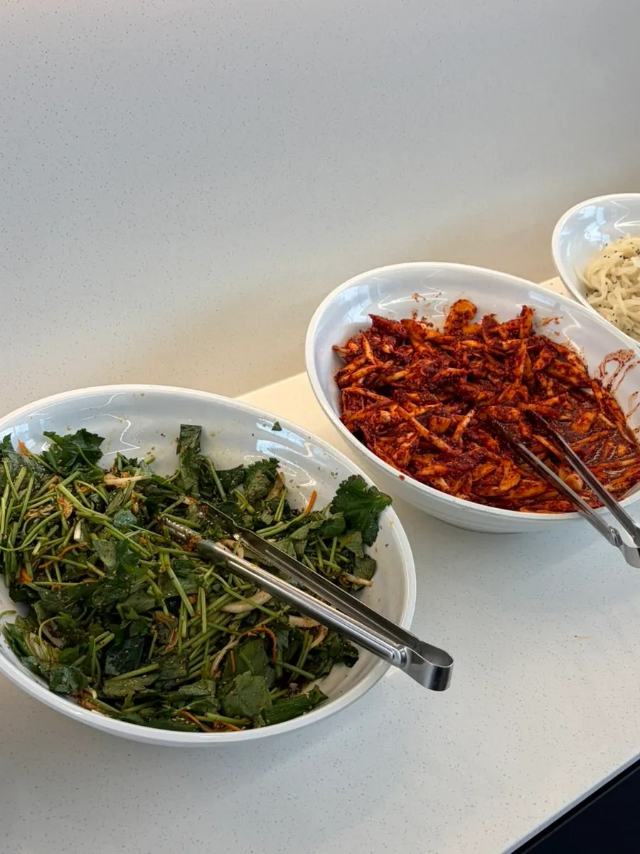 Soup and side dish corner at the self-serve bar
