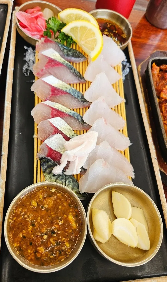Pork bulgogi included in the myeongpum jeongsik