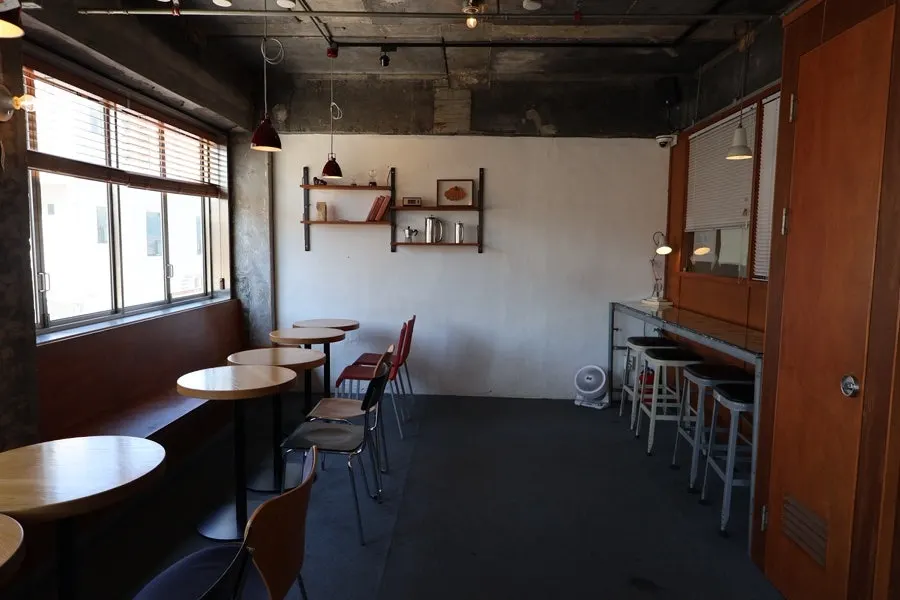 Interior with café seating and lighting
