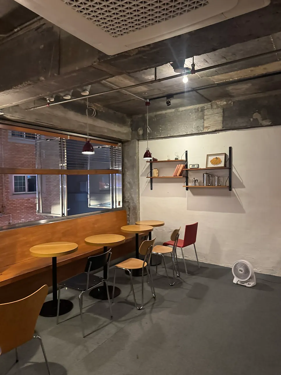 2nd-floor seating with open windows