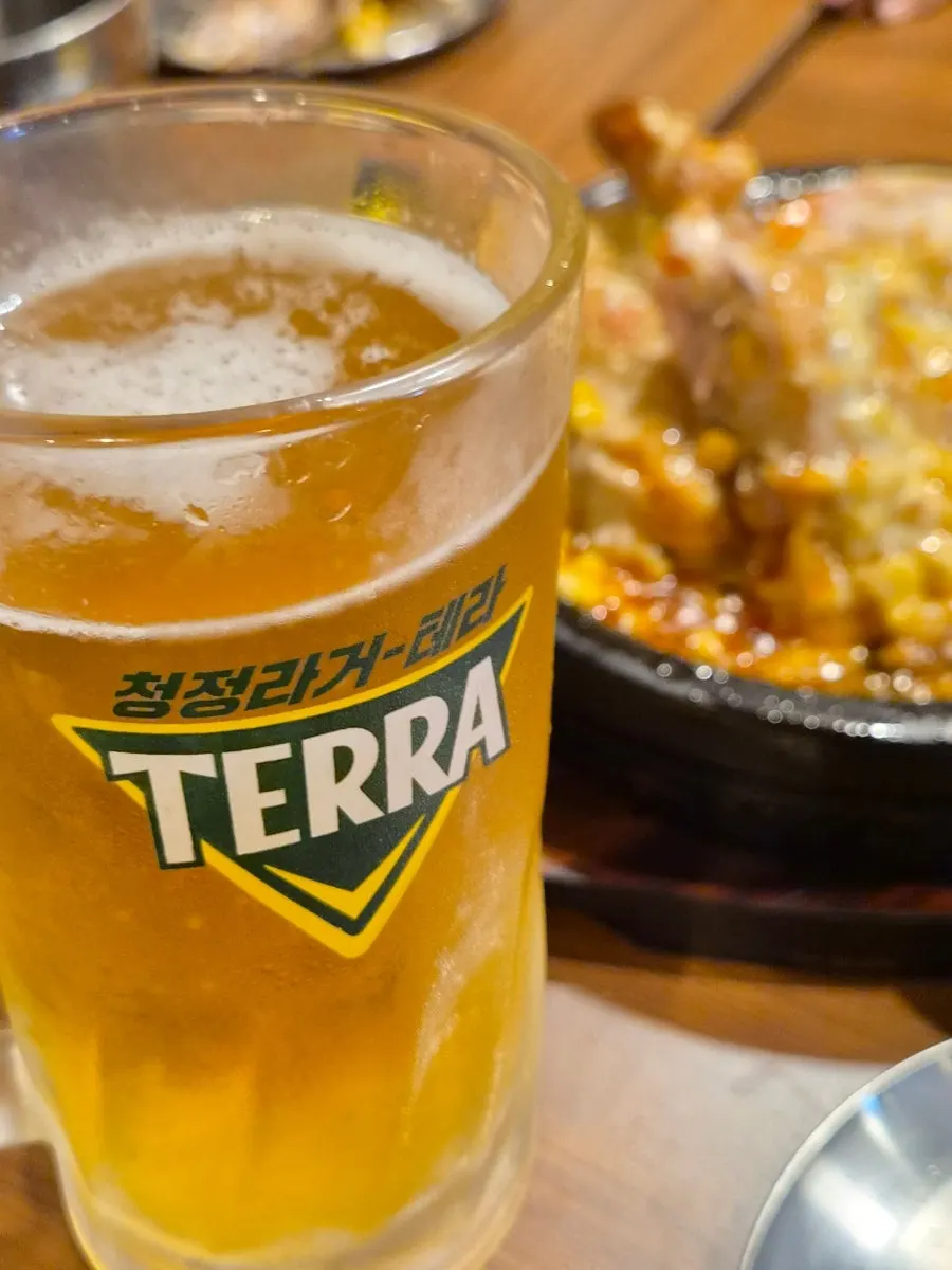 양념 장작구이 통닭 클로즈업