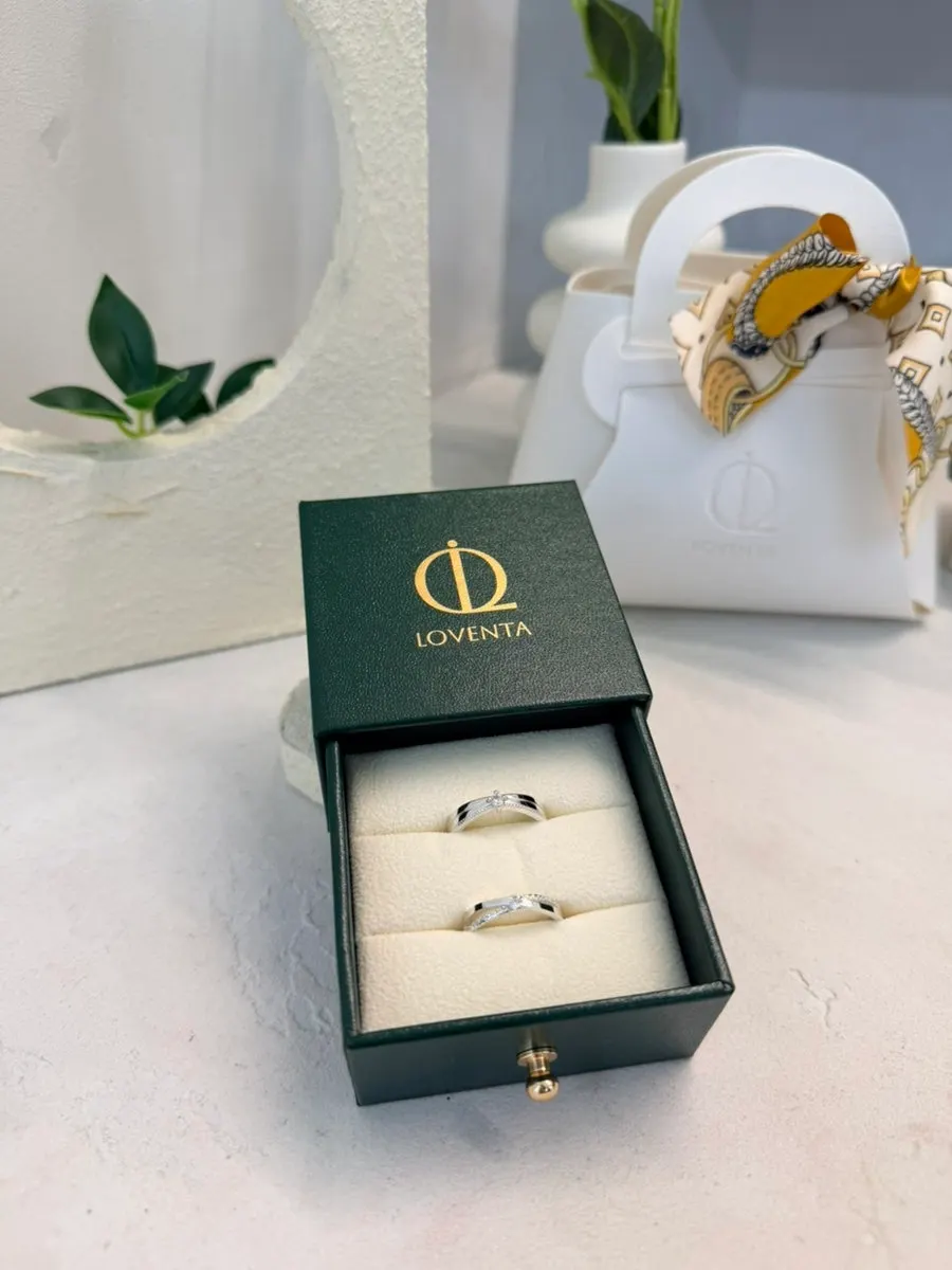 Matching rings prepared in a green case