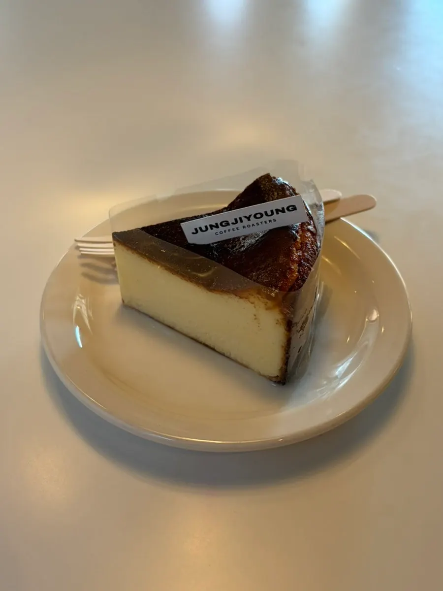 Moist and dense Basque cheesecake