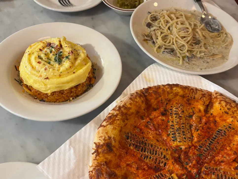 Corn pizza and kimchi fried rice combination