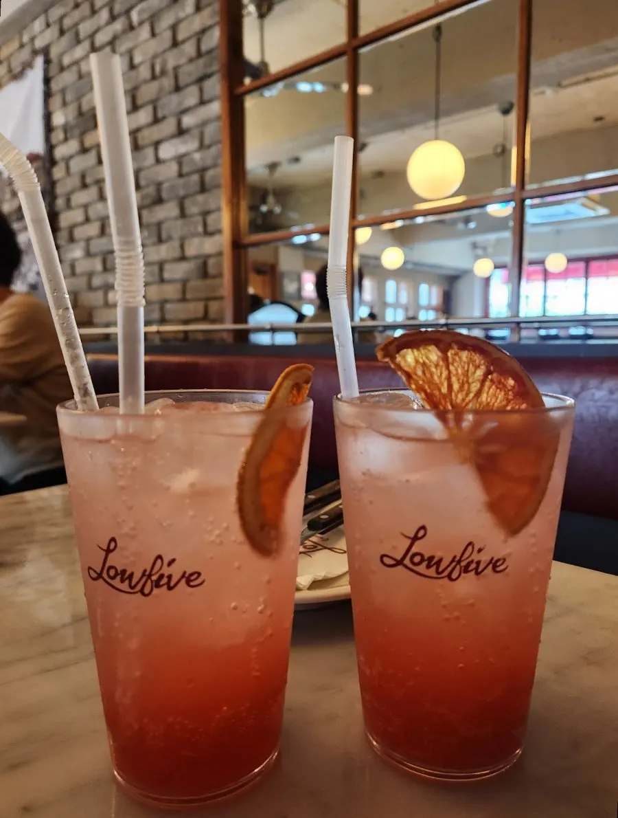 Grapefruit ade at Low Five Sinpung